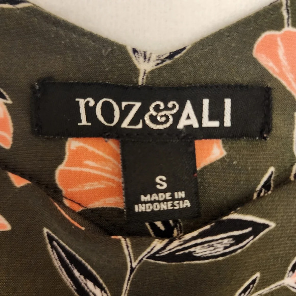 ROZ & ALI Army Green Floral Shirt Dress - Picture 9 of 10